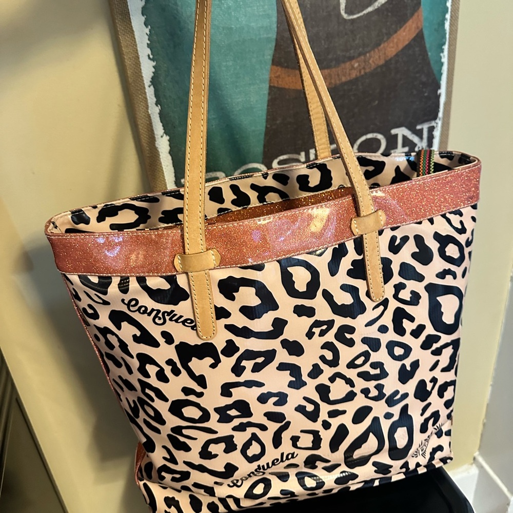 Consuela Tote bag